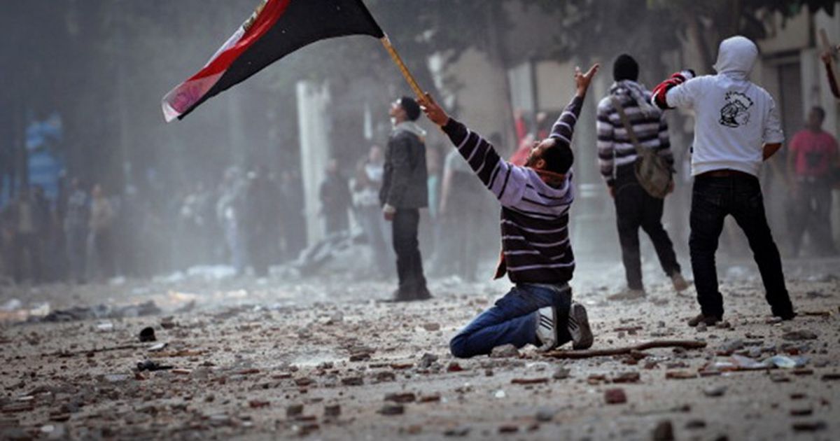 أغاني الثورة المصرية تعود إلى الواجهة بعد 14 عاما (شاهد) …