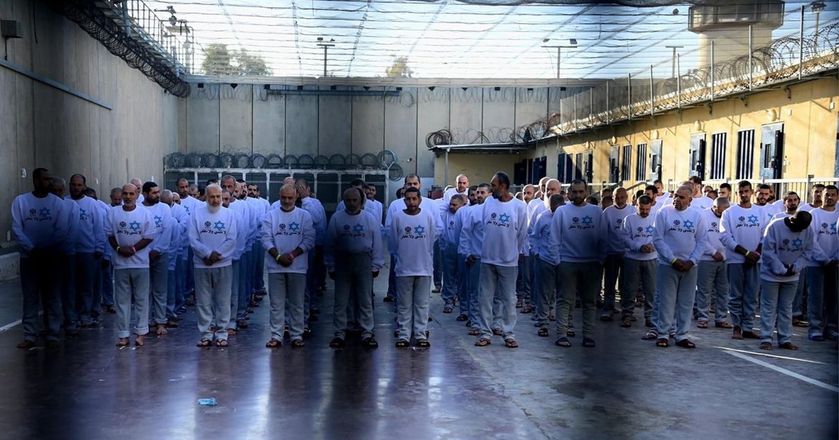 استشهاد أسير من غزة تحت التعذيب.. وإحصائية غير مسبوقة …