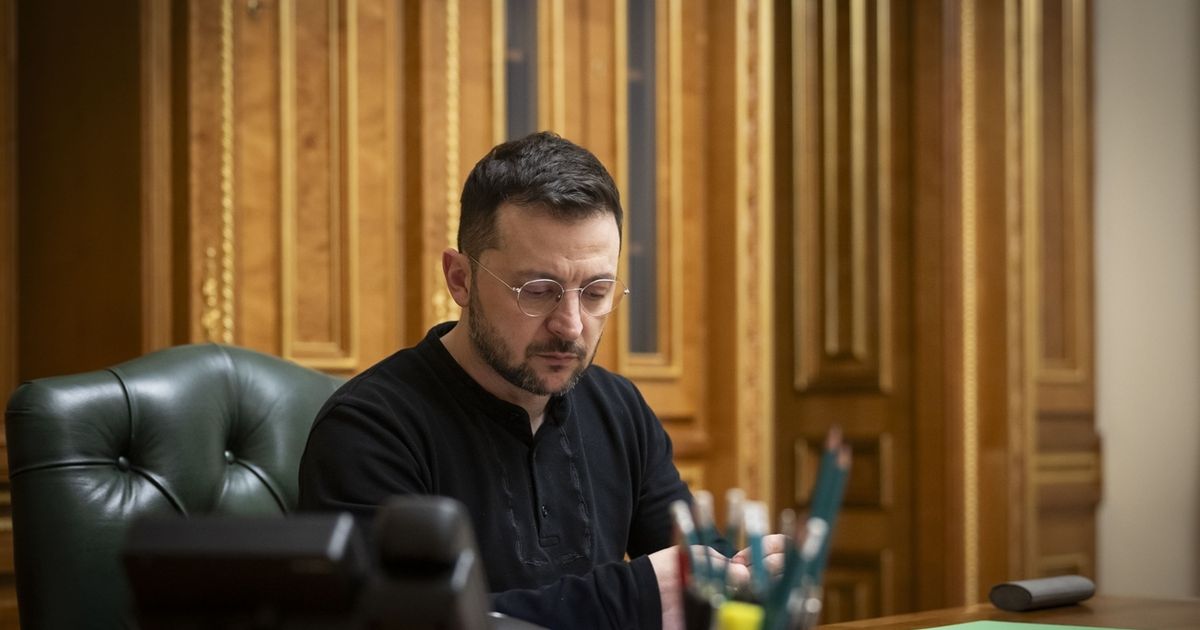 زيلنسكي يصل أمريكا للقاء ترامب.. صفقة المعادن النادرة …