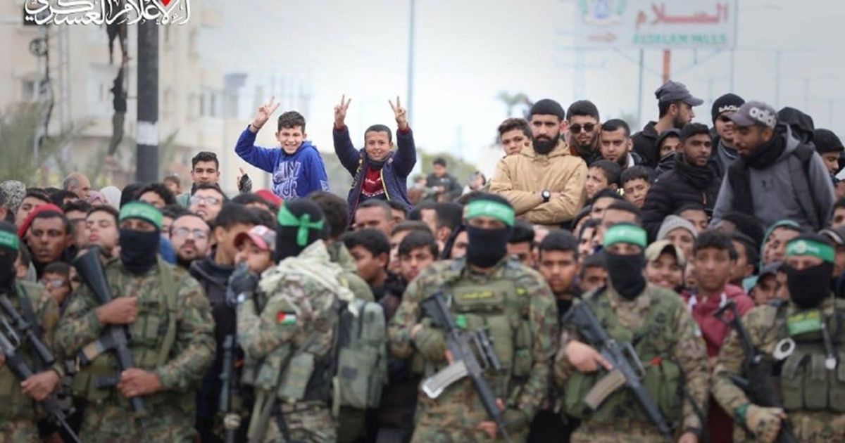 رئيس “العليا لشؤون العشائر” في غزة: ولدنا أحرارا …