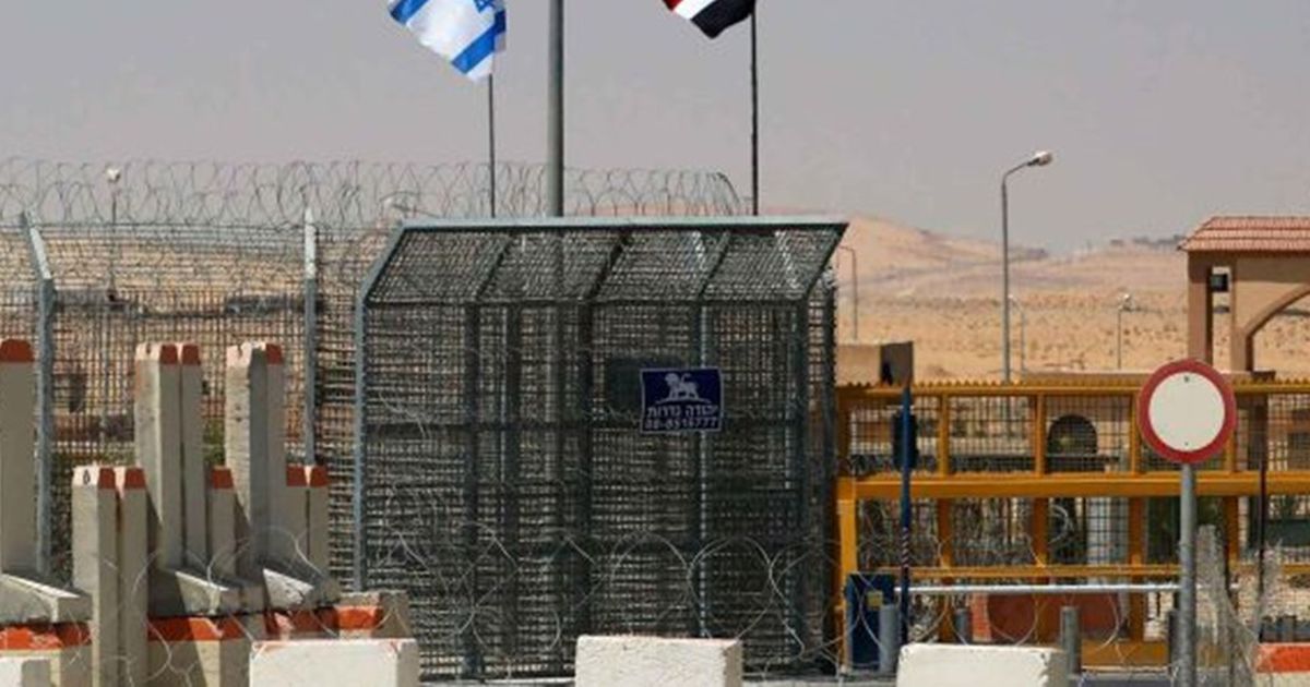 كاتب إسرائيلي يتحدث عن “تهديد خفي” وجهه ويتكوف إلى مصر …