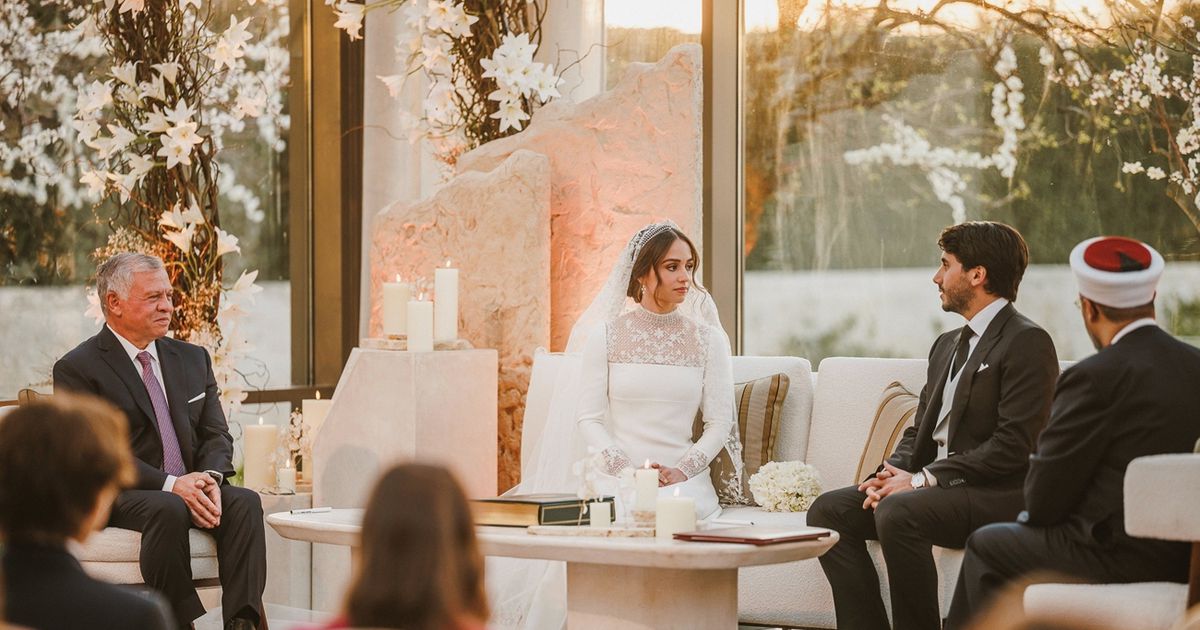 تفاعل عربي مع زفاف ابنة ملك الأردن.. والملكة رانيا ...