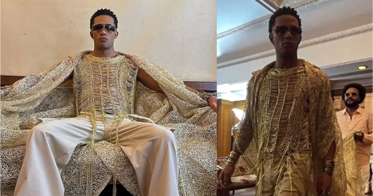 محمد رمضان يظهر بإطلالة “باذخة” ويرتدي ملابس من ذهب …