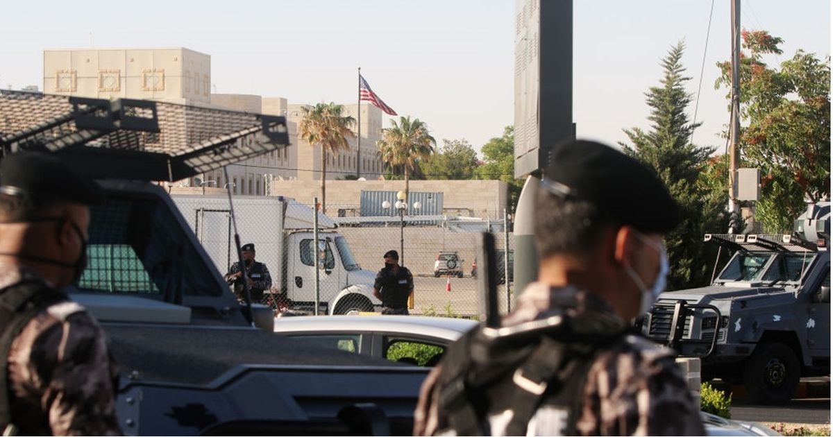 أجهزة الأمن الأردنية تمنع تظاهرة أمام السفارة الأمريكية …