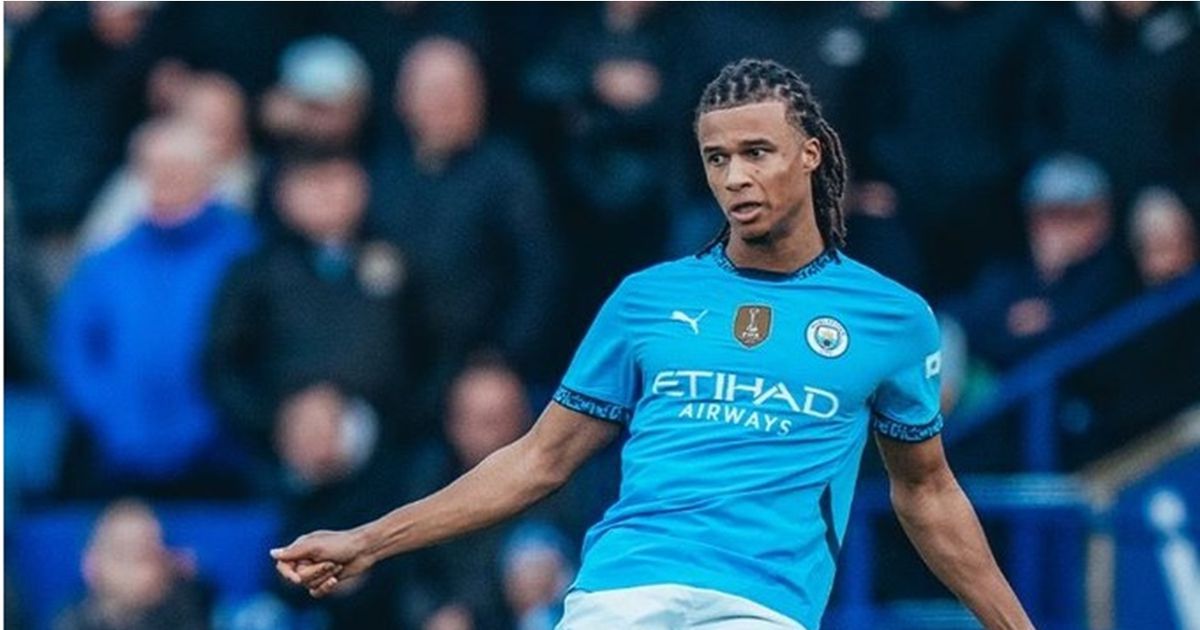 ضربة موجعة.. مانشستر سيتي يعلن خضوع مدافعه أكي لعملية …