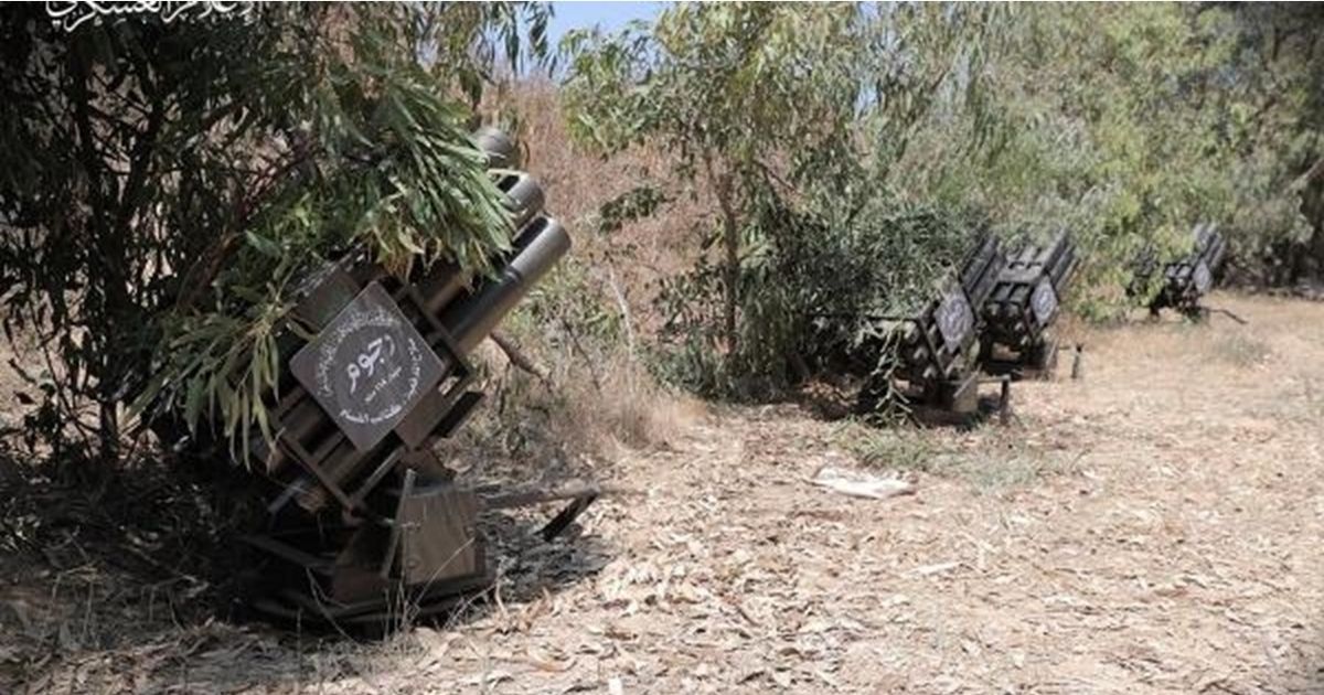 “القسام” تقصف مستوطنة “نير إسحاق” بمنطومة “رجوم” قصيرة … “القسام” تقصف مستوطنة “نير إسحاق” بمنطومة “رجوم” قصيرة …