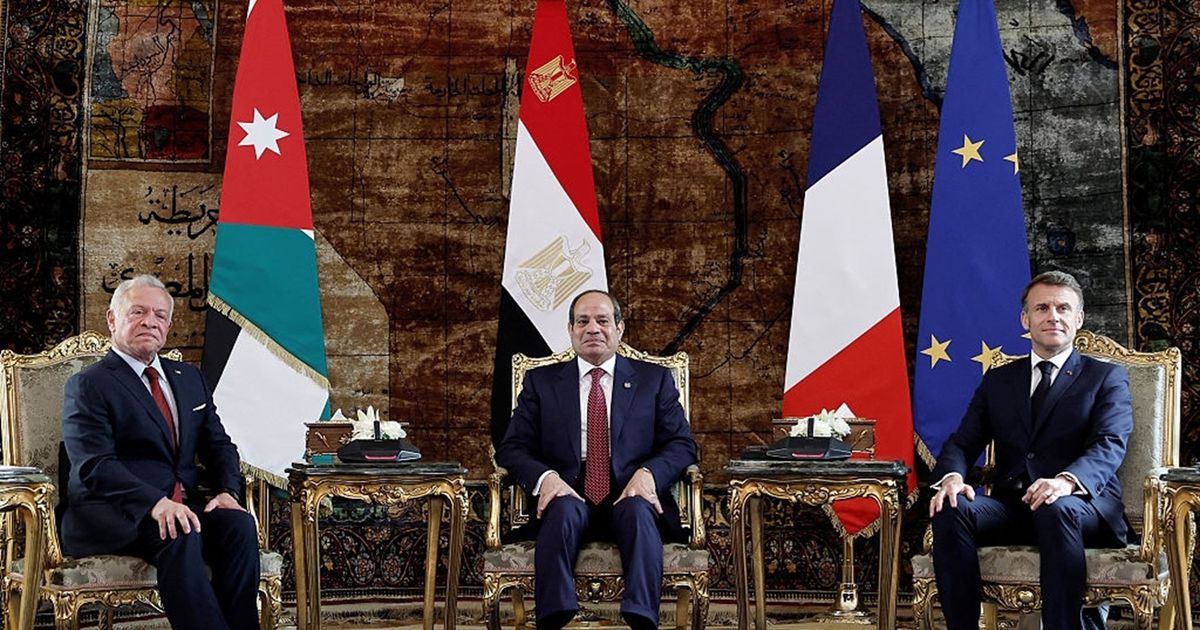 قادة مصر والأردن وفرنسا يتصلون بترامب بعد انتهاء قمتهم …