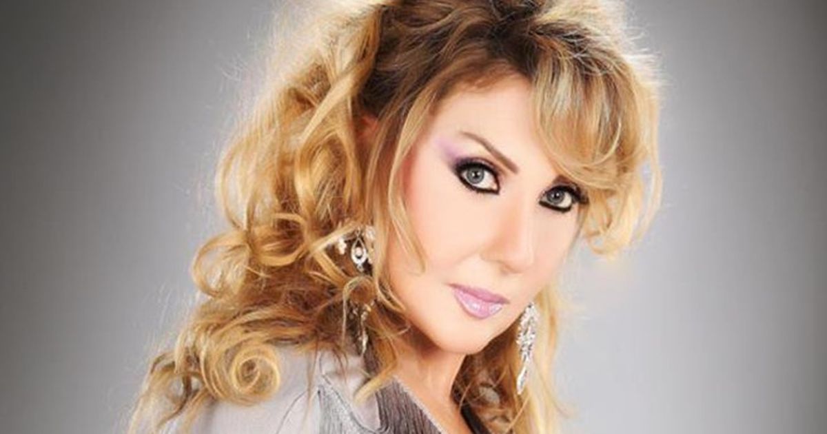 الفنانة ناديا الجندي تدعم زينة ضد أحمد عز بقضية التوأمين