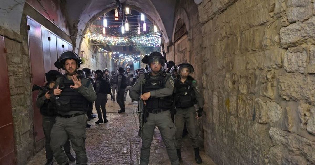 شرطة الاحتلال تقتحم عرض "فلسطين 36" في القدس وتمنعه بدعوى...