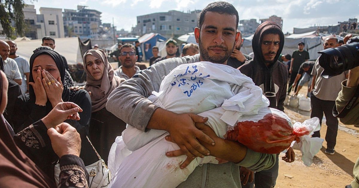 نجوم من هوليوود ينضمون إلى رسالة تدين الصمت حيال ...