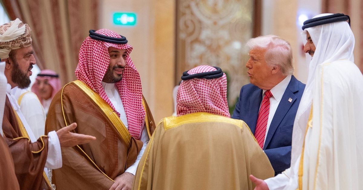 ترامب في المنطقة مجددا: دبلوماسية الصفقات بين التطلعات الإقليمية والحسابات الأمريكية - عربي21