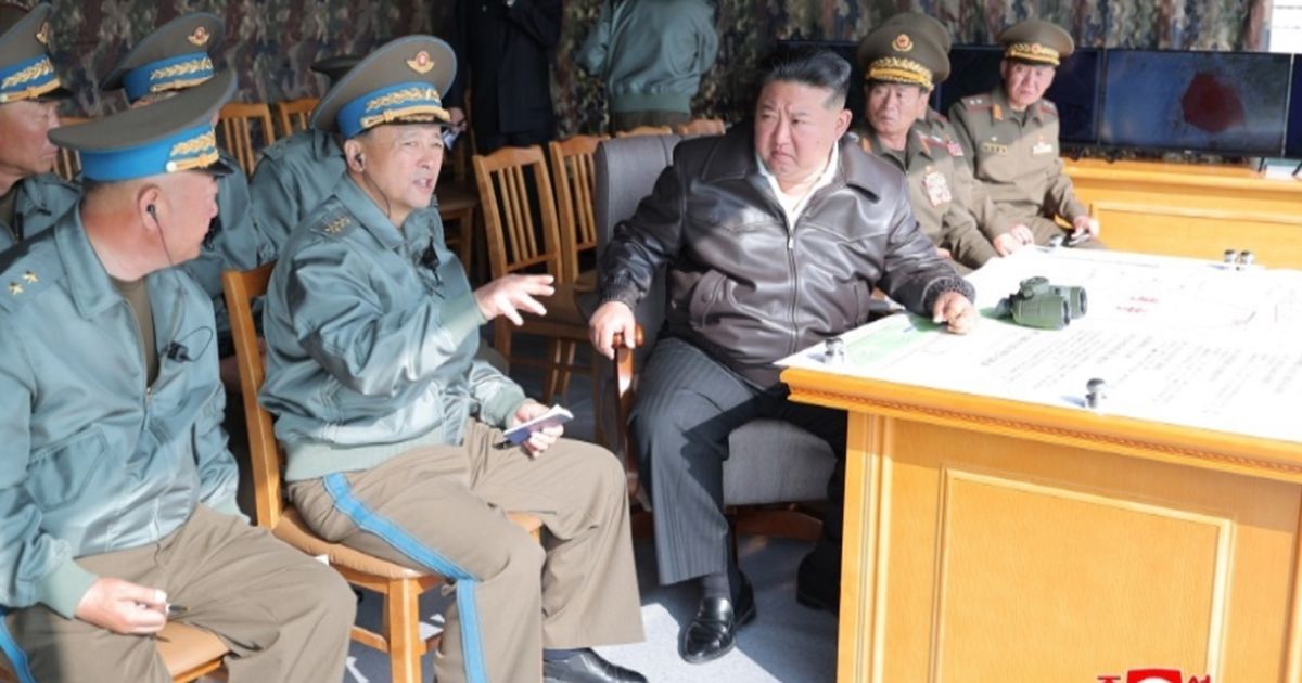 اعتقال ثلاثة مسؤولين في كوريا الشمالية بعد فشل تدشين سفينة حربية - عربي21