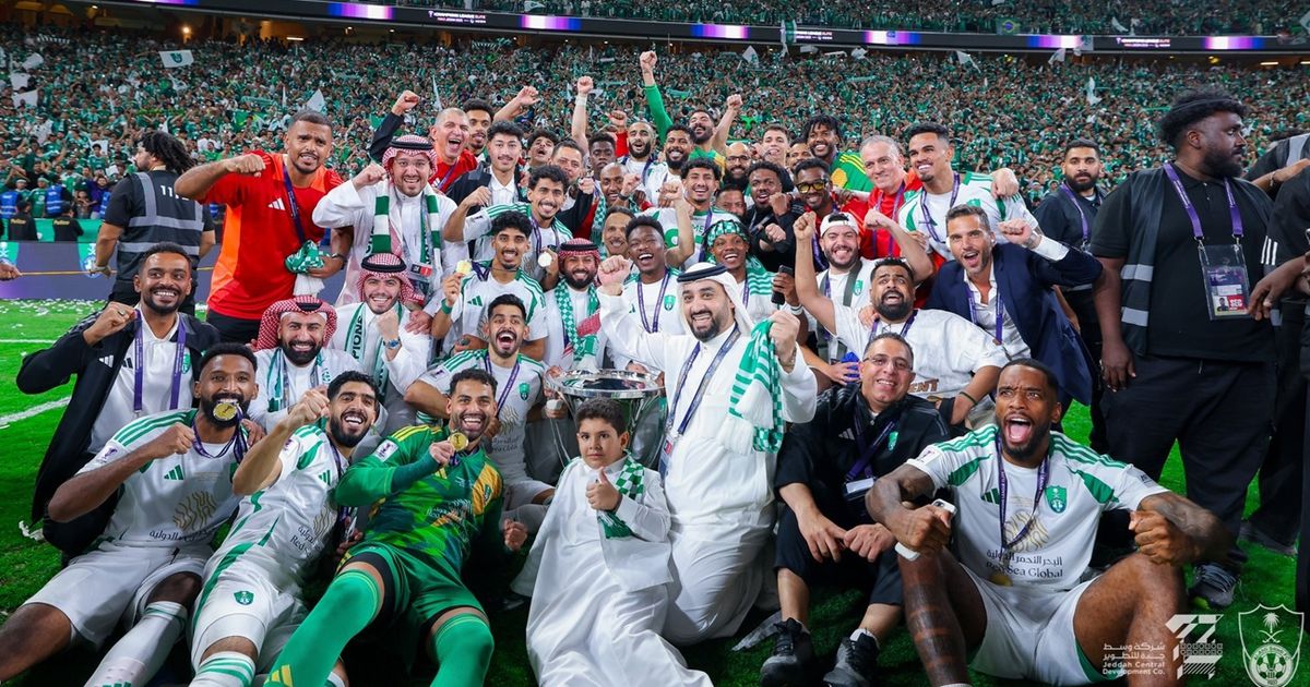مليون لكل لاعب.. مكافأة "خيالية" للأهلي السعودي بعد الفوز بأبطال آسيا