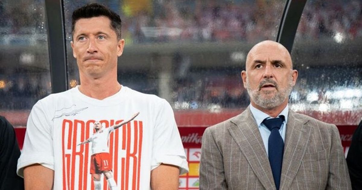 مدرب بولندا يتنحى من منصبه بسبب خلاف مع "ليفا".. ما القصة؟