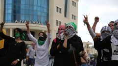 نساء - فتيات - جامعة بير زيت - رام الله - الضفة - الانتفاضة - الأناضول