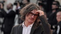 المخرج اللبناني-الفرنسي زياد دويري اثناء وصوله الى مهرجان البندقية للافلام في 9 ايلول/سبتمبر.