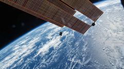 عادت وكالة الفضاء الروسية مجددا للحديث عن "عمل مقصود" وراء تسرّب الأكسجين في صاروخ "سويوز" ملتحم بمح