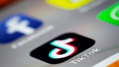 The application TikTok has announced a partnership deal with Shopify to allow its retailer clients t