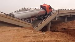 جسر الثمامة في الرياض - بعد انهياره 20-11-2013