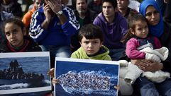 مظاهرة للاجئين السوريين في اليونان (أ ف ب ) 19-11-2014