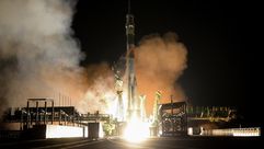 صاروخ سويوز ينطلق من قاعدة بايكونور في 24 تشرين الثاني/نوفمبر 2014