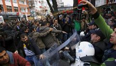 اعتقال صحافيين تركيين- رويترز