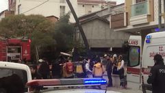 طائرة هيلكوكبتر سقطت في إسطنبول- الأناضول