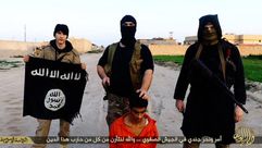 الدولة الإسلامية تأسر جنديا عراقيا - تويتر