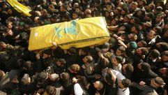 تشيع قتلى حزب الله الذي قصفوا في القنيطرة السورية من قبل إسرائيل - أ ف ب