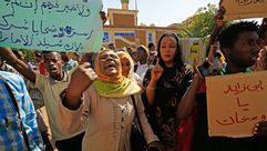 اعتصام السودان سفارة الإمارات - جيتي