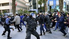 قمع مظاهرات تونس- جيتي
