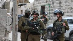 مقتل فلسطيني برصاص الجيش الإسرائيلي وسط الضفة (الأناضول)