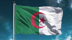 الجزائر علم  (الأناضول)