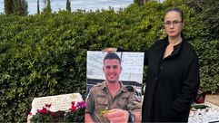 والدة جندي أسير قتل في غزة- فيسبوك
