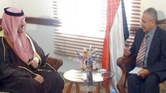 لقاء وزير التخطيط والتعاون الدولي بالسفير السعودي في صنعاء - سبأ