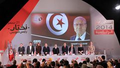 لحظة إعلان فوز السبسي بنتائج الانتخابات التونسية - الأناضول