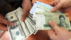 إيران دولار العملة الإيرانية