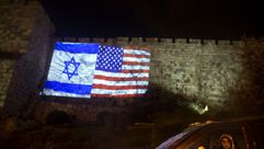 بلدية الاحتلا تنير اسوار القدس بالعلم الأمريكي- جيتي