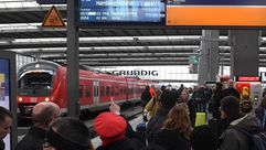 قطارات ألمانيا- جيتي
