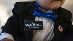 "رئيس البلدية" تشارلي ماكميلان في منزله في وايتهال في ولاية تكساس الأميركية في 20 كانون الولمديسمبر 