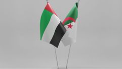 الامارات الجزائر علم