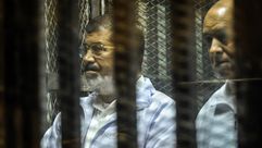 مرسي في أثناء محاكمته - الأناضول