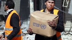 استئناف ادخال المساعدات إلى مخيم اليرموك بدمشق - aa_picture_20140221_1634828_web