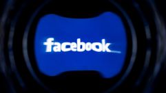 أفاد تقرير الجمعة بأن تطبيقات عدة في الهواتف الذكية كانت ترسل معلومات شخصية جداً لـ"فيسبوك" دون إبلا