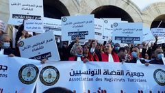 المجلس الأعلى للقضاء تونس وقفة احتجاجية - عربي21