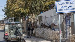 جنود الاحتلال على مدخل قرية جبل المكبر