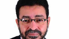 الصحفي المصري عامر عبد المنعم