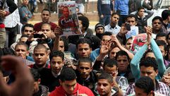 مظاهرة طلابية لمؤيدي مرسي في الازهر - مصر (1)