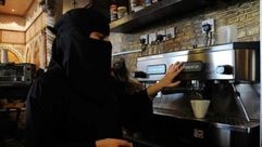 سعوديات مضيفات المطبخ تحضير قهوة