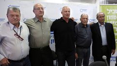 جنرالات إسرائيل السابقون يقفون في وجه نتنياهو ـ أ ف ب